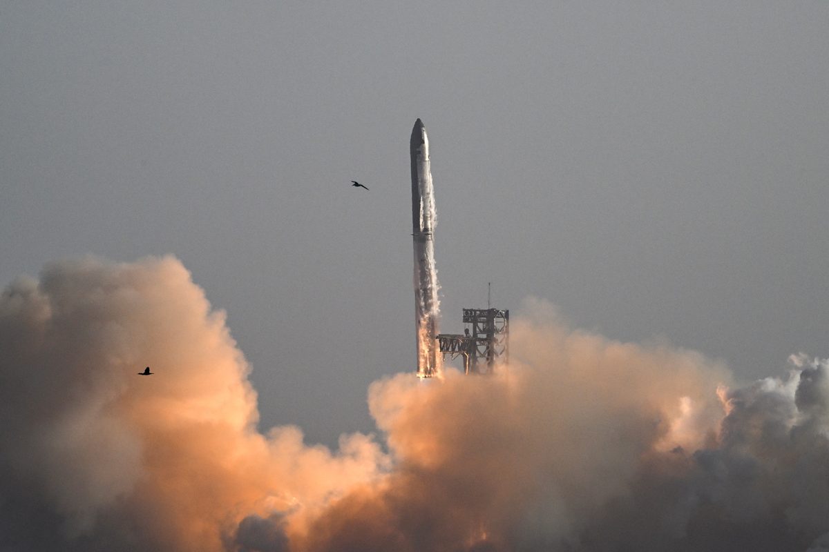 SpaceX’s Starship Explosions Highlight a  Rapid but Risky Rocket Development Approach