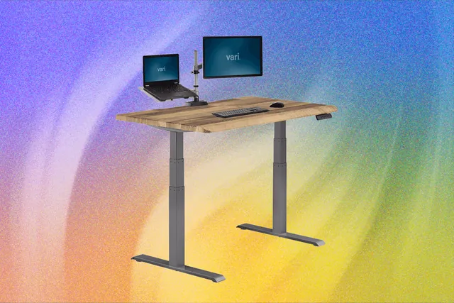 The Evolving Standing Desk: More Than Just a Trend