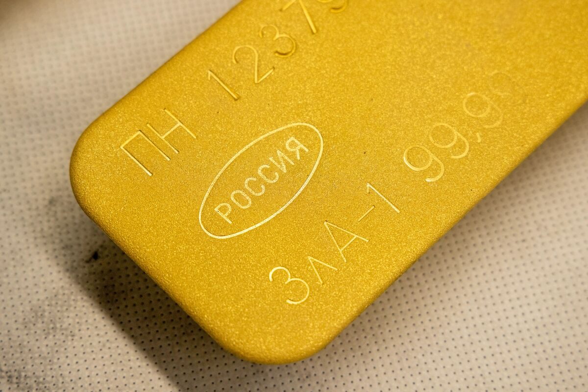 Russian Precious Metals Exports to China Surge Amid Soaring Gold Prices