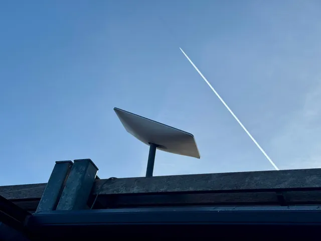 Starlink resumes services after 2.5-hour outage affecting global connectivity