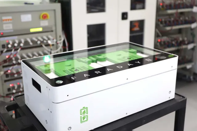 Revolutionizing Energy Storage: Can Contact Lens-Inspired Batteries Challenge Lithium-Ion Dominance?