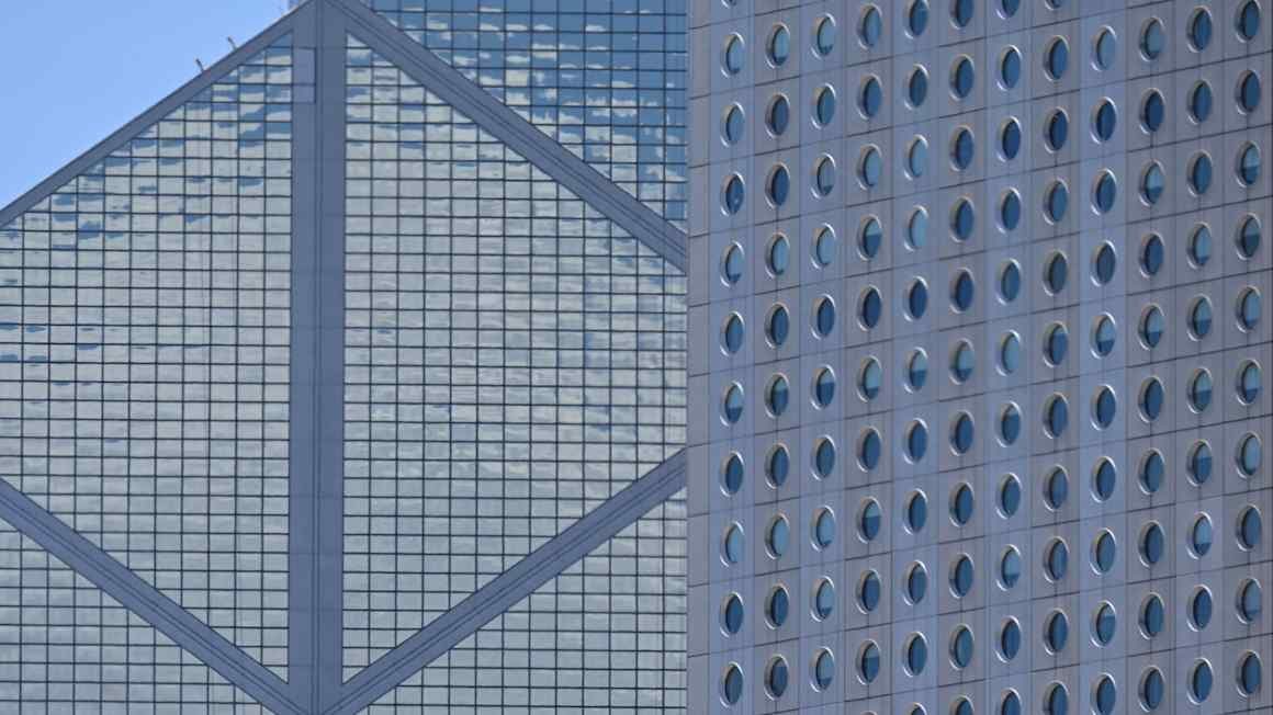 Record Surge in Chinese Investment Marks a New Era for Hong Kong's Economy